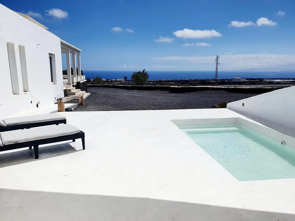 Apartamento Con Vistas Al Oceano Tias 0*,  Spain
